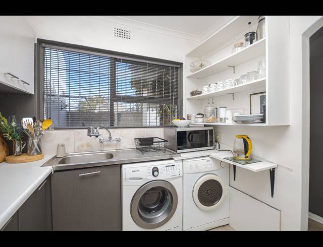 2 BEDROOM CLUSTER RENTED IN BLOUBERG RISE